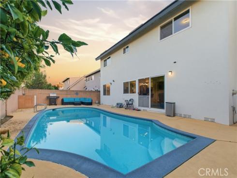 5201  Del Serra  , La Palma, CA