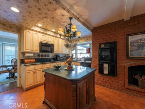 5842 Crestview , La Palma, CA