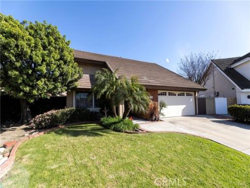 5842 Crestview , La Palma, CA