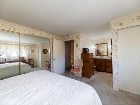 5842 Crestview , La Palma, CA