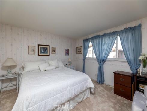 5842 Crestview , La Palma, CA