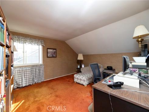 5842 Crestview , La Palma, CA