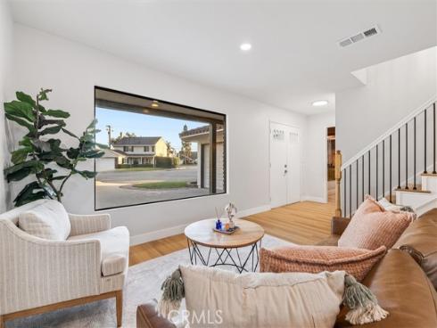 5271 Niguel , La Palma, CA