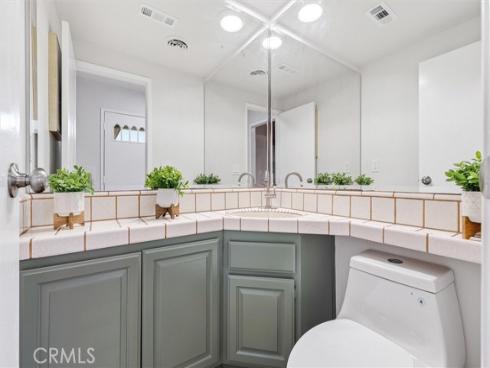 5271 Niguel , La Palma, CA