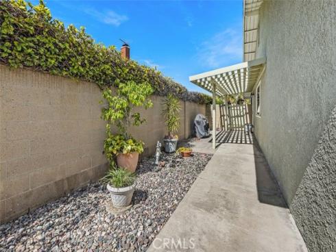 4932  Windsong  , La Palma, CA