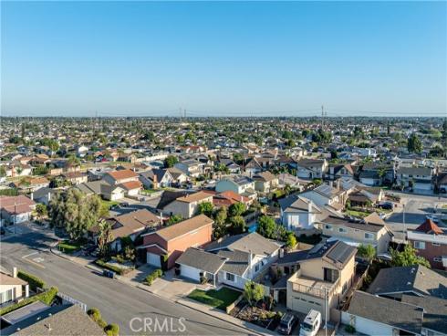 5692  Conifer  , La Palma, CA