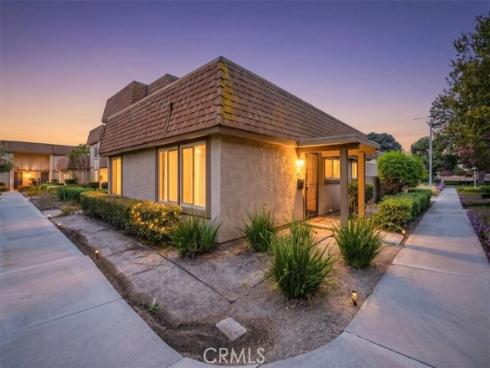 8612  Devon  , La Palma, CA