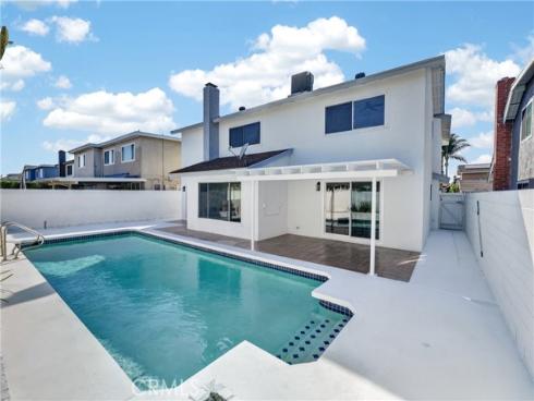 8212 Regency Street, La Palma, CA