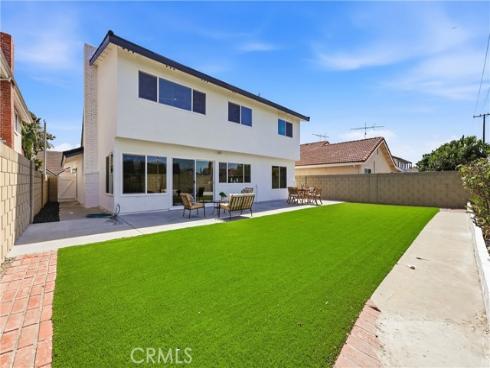5781 Park West , La Palma, CA