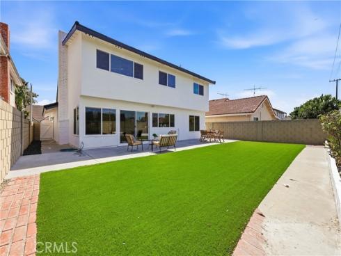 5781 Park West , La Palma, CA