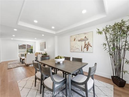 5781 Park West , La Palma, CA