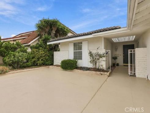 7682 Indigo Lane