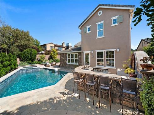 2 Pointe Circle, Ladera Ranch, CA