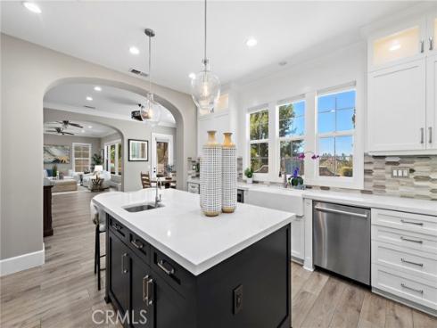 19 Dennis Lane , Ladera Ranch, CA