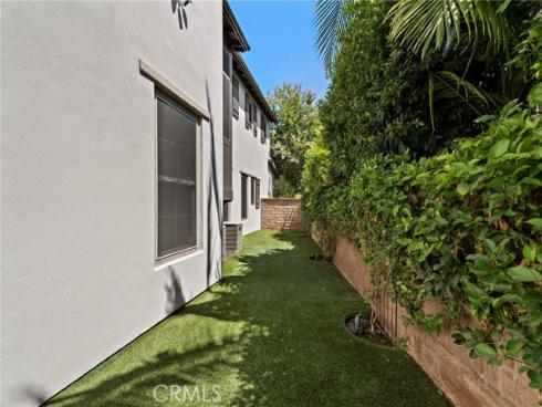 19 Dennis Lane , Ladera Ranch, CA