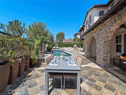 19 Dennis Lane , Ladera Ranch, CA