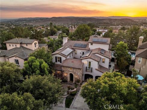 19 Dennis Lane , Ladera Ranch, CA