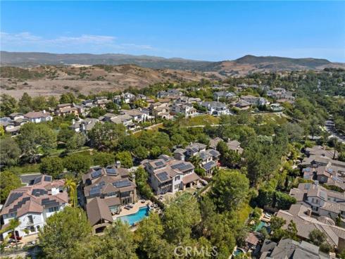 19 Dennis Lane , Ladera Ranch, CA