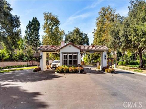 2 Thomas Road, Ladera Ranch, CA