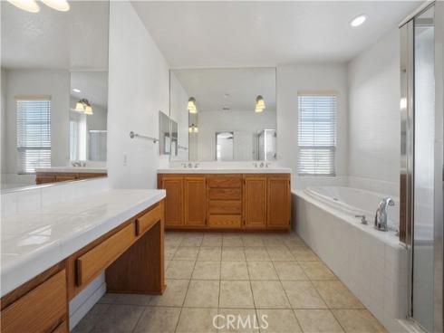 15 Laurelhurst Drive, Ladera Ranch, CA