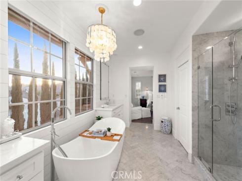 4 John Street, Ladera Ranch, CA