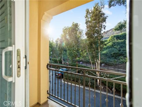 1 Baccus , Ladera Ranch, CA