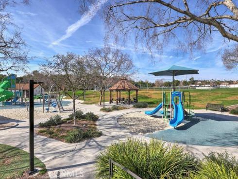 7  Christopher   Street, Ladera Ranch, CA