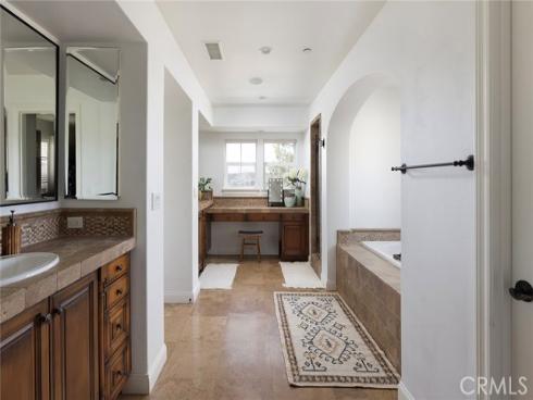 19 Basilica Place, Ladera Ranch, CA