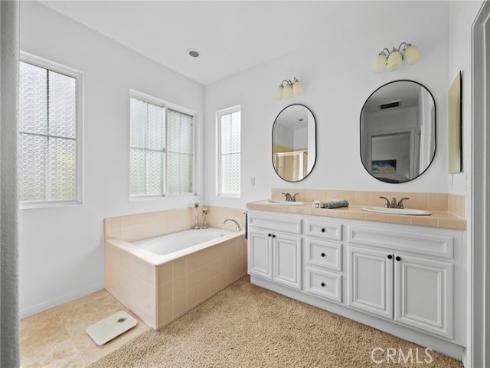 12 Sutherland Drive, Ladera Ranch, CA