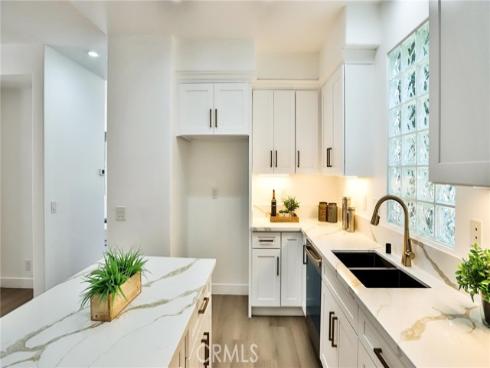 20 First Street, Ladera Ranch, CA