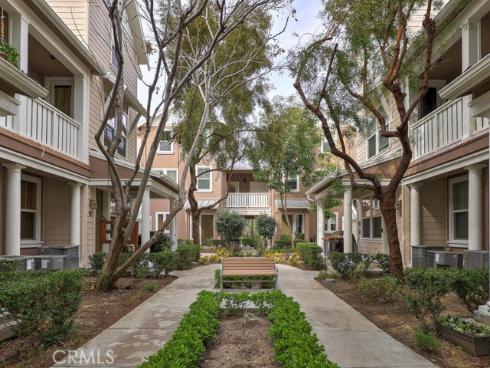 26 Valmont Way, Ladera Ranch, CA