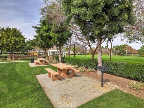 26 Valmont Way, Ladera Ranch, CA