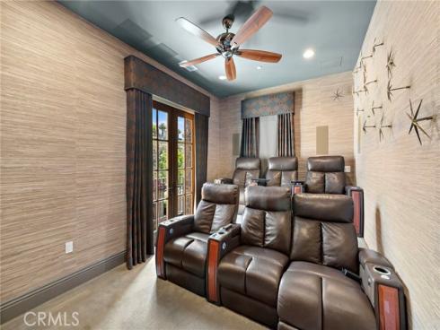 7  Broken Arrow  , Ladera Ranch, CA