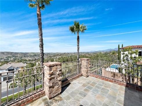 7  Broken Arrow  , Ladera Ranch, CA