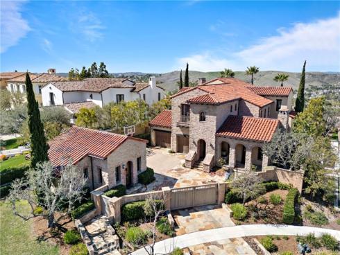 7  Broken Arrow  , Ladera Ranch, CA