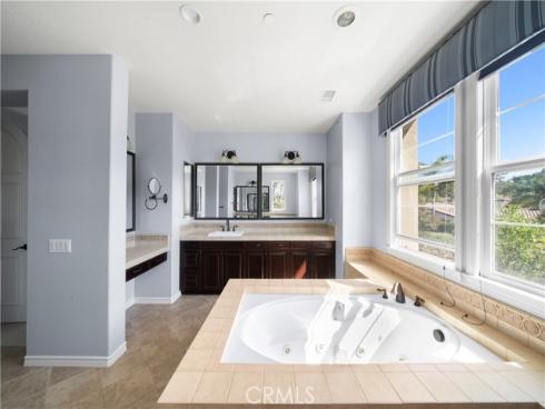 7  Waltham   Road, Ladera Ranch, CA