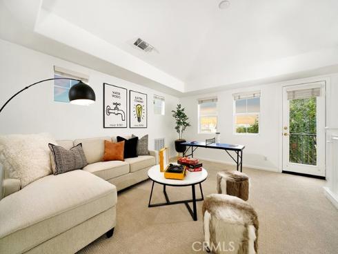 22 Snapdragon Street, Ladera Ranch, CA