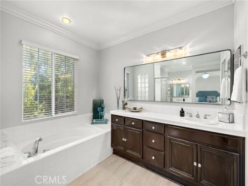 18  Beacon  , Ladera Ranch, CA