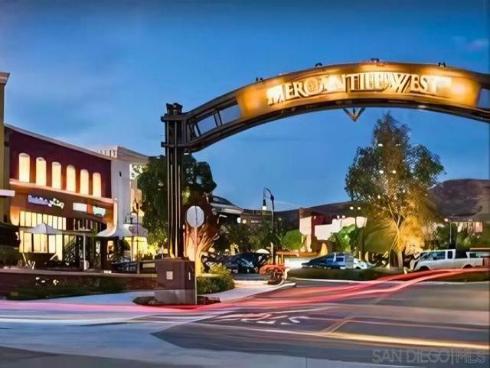 6 Reston Way , Ladera Ranch, CA