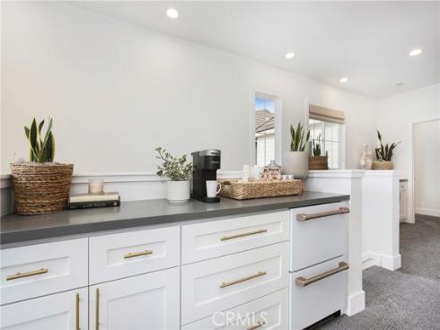 6 Shively Road, Ladera Ranch, CA