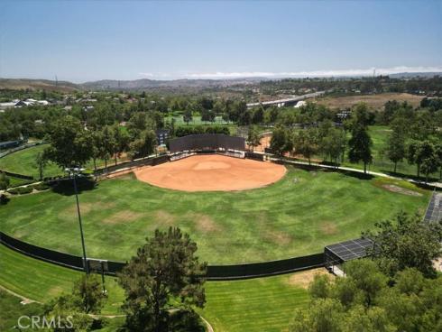 19 Laurelhurst Drive, Ladera Ranch, CA