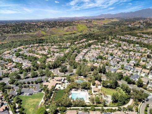 19  Laurelhurst   Drive, Ladera Ranch, CA