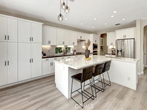 19 Laurelhurst Drive, Ladera Ranch, CA