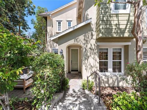 109  Orange Blossom   Circle, Ladera Ranch, CA