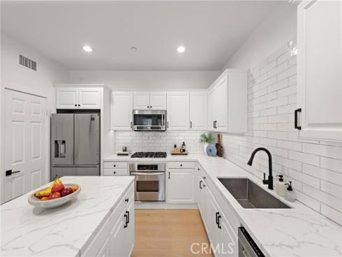 109  Orange Blossom   Circle, Ladera Ranch, CA