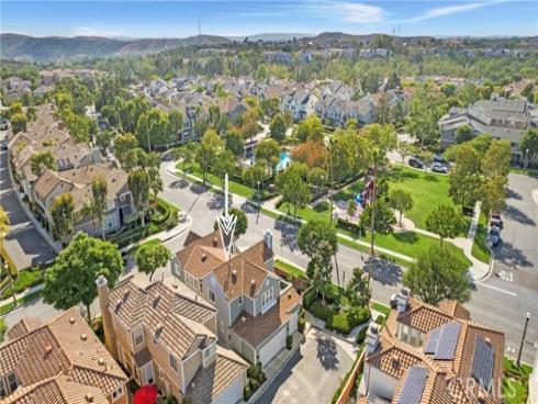 2 Hydrangea Street, Ladera Ranch, CA