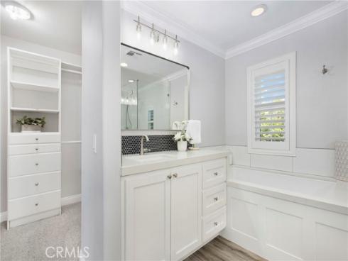 25 Bellflower Street, Ladera Ranch, CA