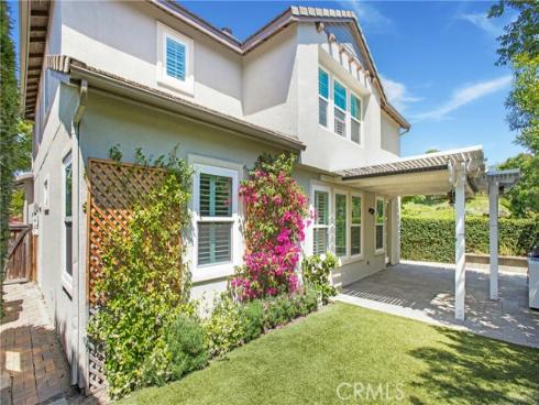 25 Bellflower Street, Ladera Ranch, CA