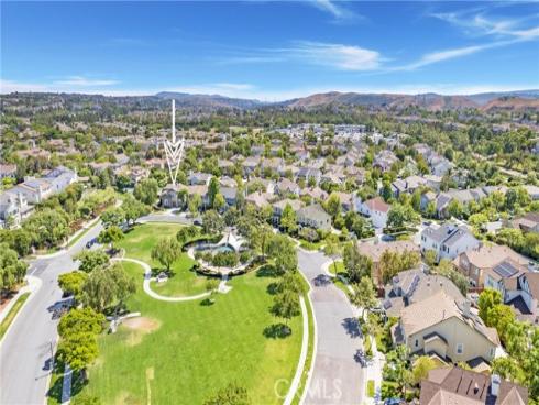 25 Bellflower Street, Ladera Ranch, CA