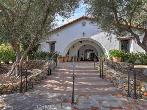 1 Lennox Court, Ladera Ranch, CA